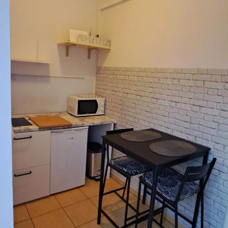 San Lorenzo Apartments Ловречиця Екстер'єр фото